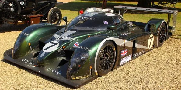 2003 Bentley Speed 8 Le Mans prototype, side view