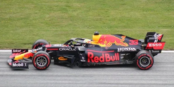 Max Verstappen's Red Bull RB16B in side profile at the 2021 Austrian Grand Prix