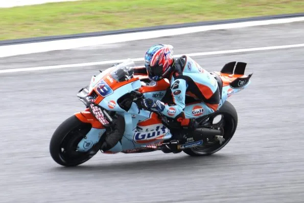 Ai Ogura, number 79, riding his Trackhouse Racing Aprilia at the 2025 Malaysian motorcycle Grand Prix.