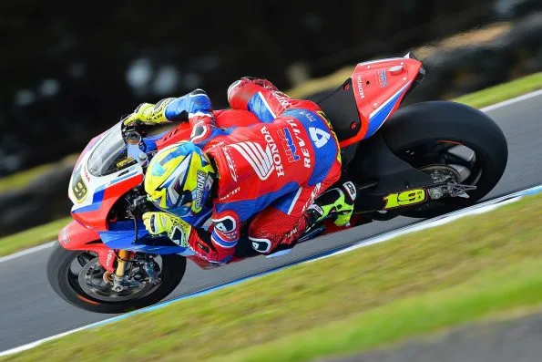 Bautista leaned over on the red, white and blue number 19 Team HRC Honda CBR1000RR-R during pre-season testing at Phillip Island in February 2020